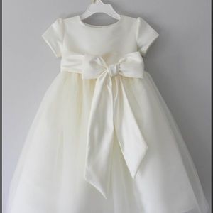 Toddler girl flower girl short sleeve dress
